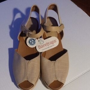 BareTraps Tan Open-Toe Sandals